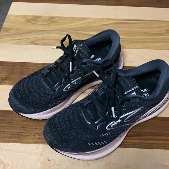 Brooks Shoes - Brooks Glycerin 19 GTS. Size 9. Lightly worn.